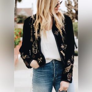 Zara Woman Black Velvet Embroidered Blazer Jacket Sequin Embellished Beaded S